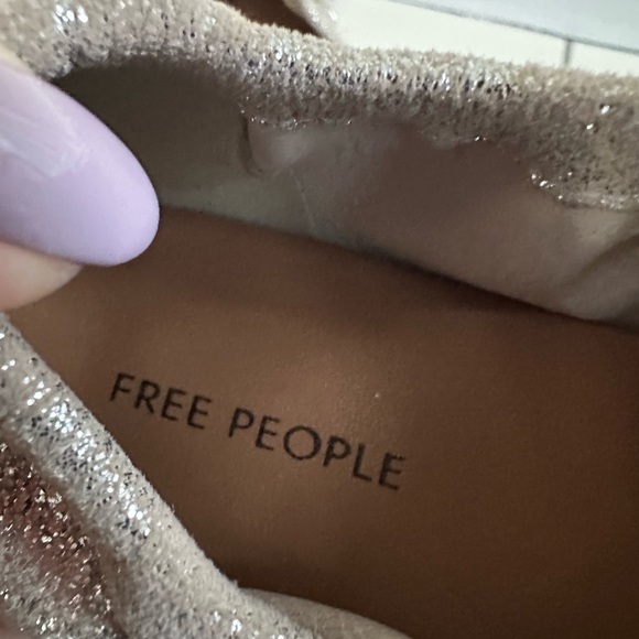 NWB Free People Champagne Gemini Flats- Size 7 - Picture 6 of 9